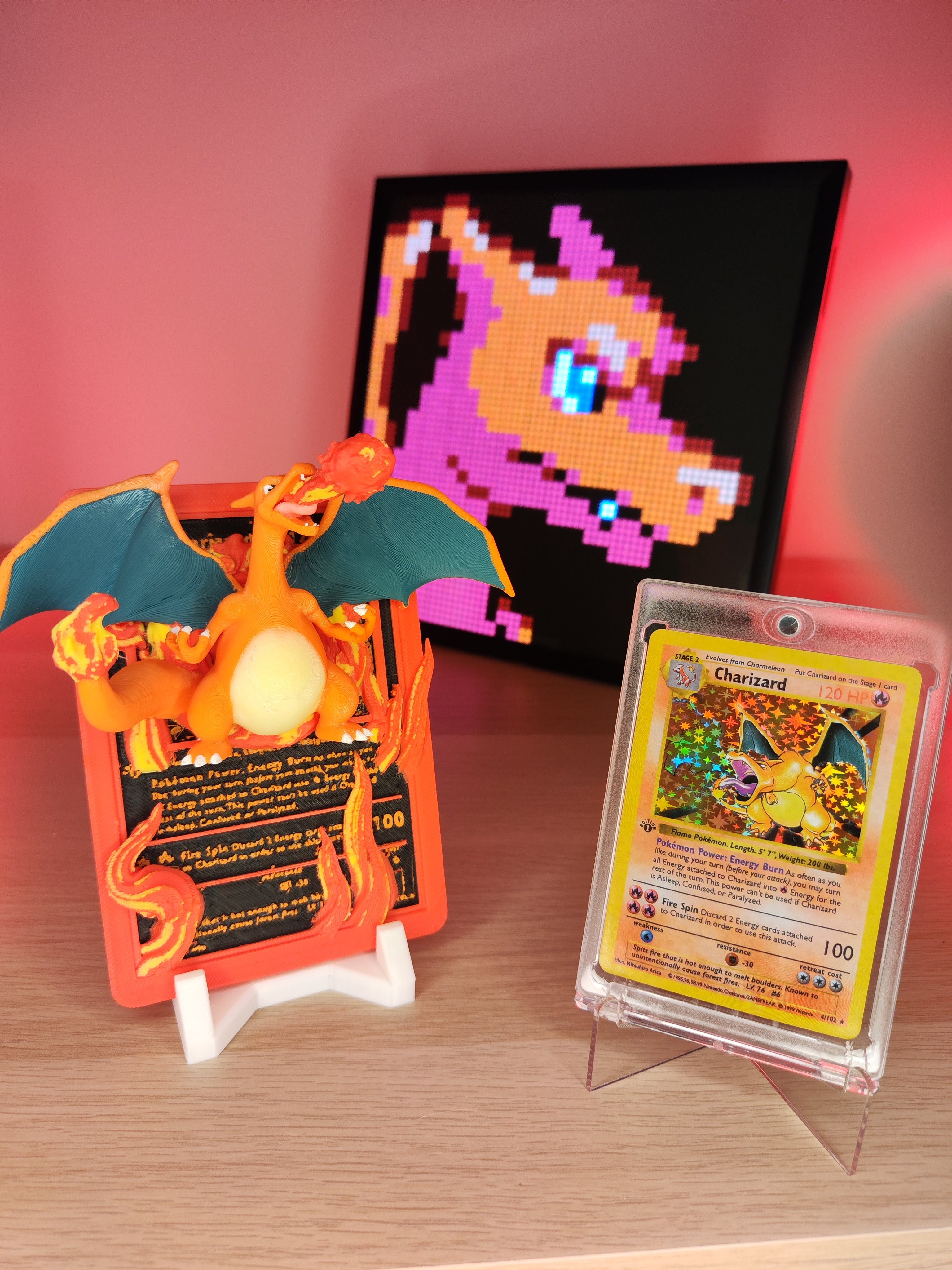 006 Carta Charizard